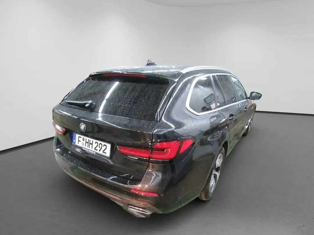 BMW 520 - Thumbnail 8