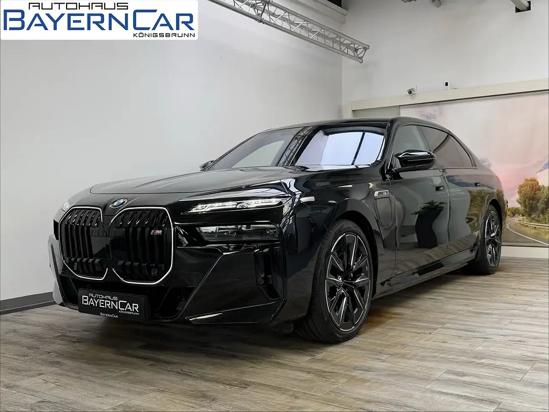 BMW 760 - Afbeelding 1