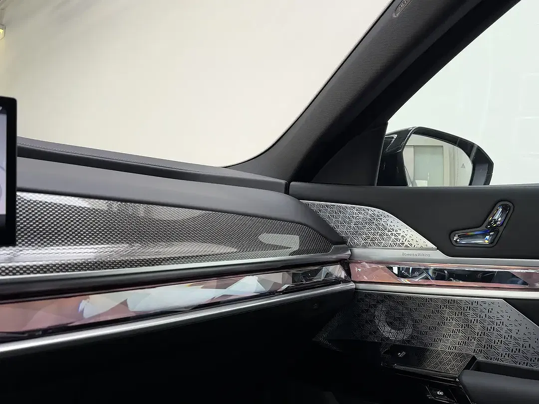 BMW 760 - Thumbnail 10