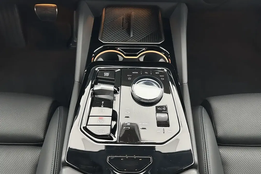 BMW 520 - Thumbnail 14