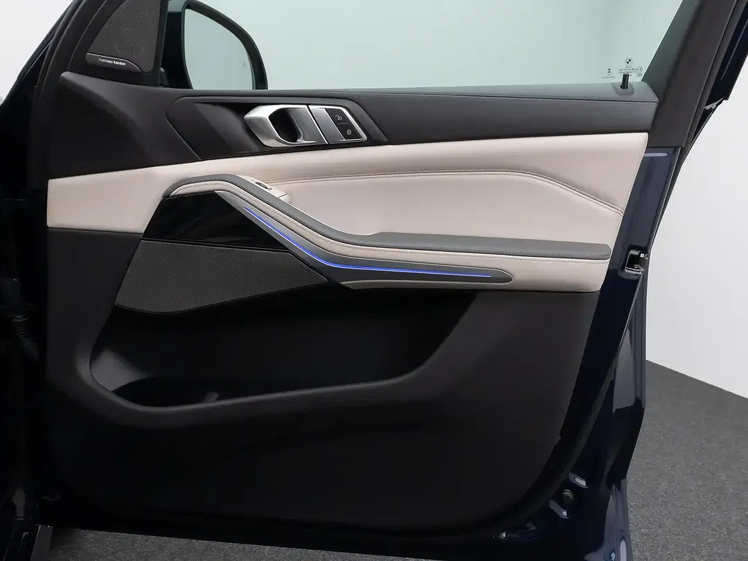 BMW X5 - Thumbnail 31