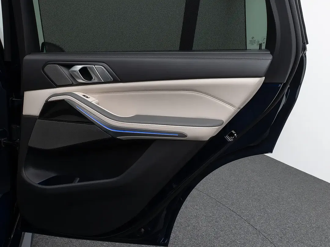 BMW X5 - Thumbnail 32
