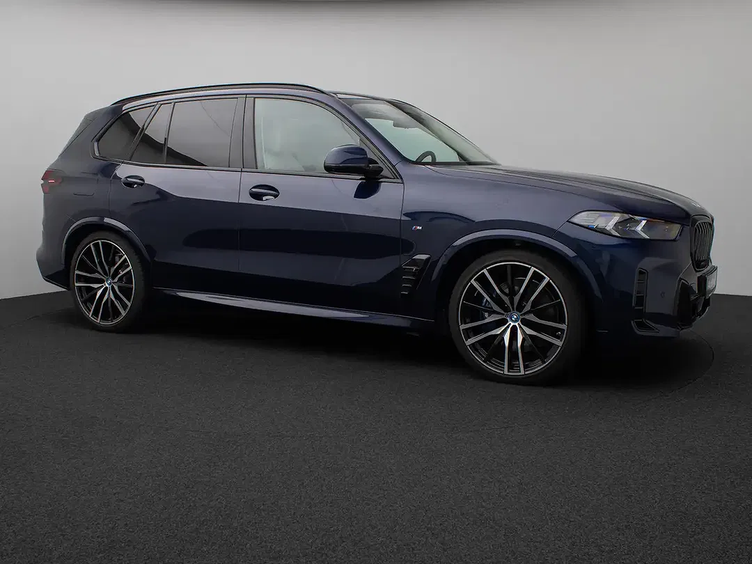 BMW X5 - Thumbnail 4