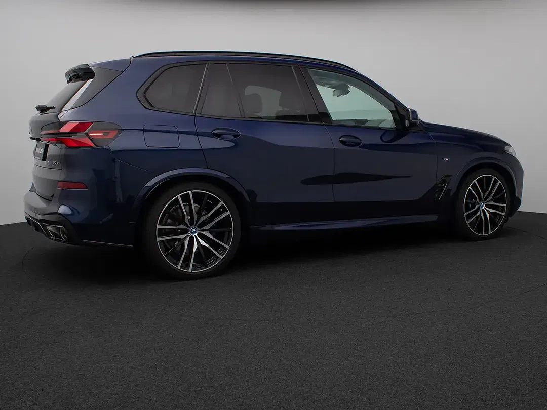 BMW X5 - Thumbnail 6
