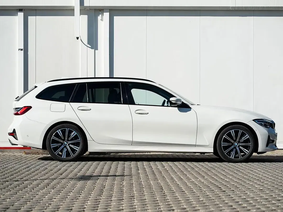 BMW 320 - Thumbnail 8
