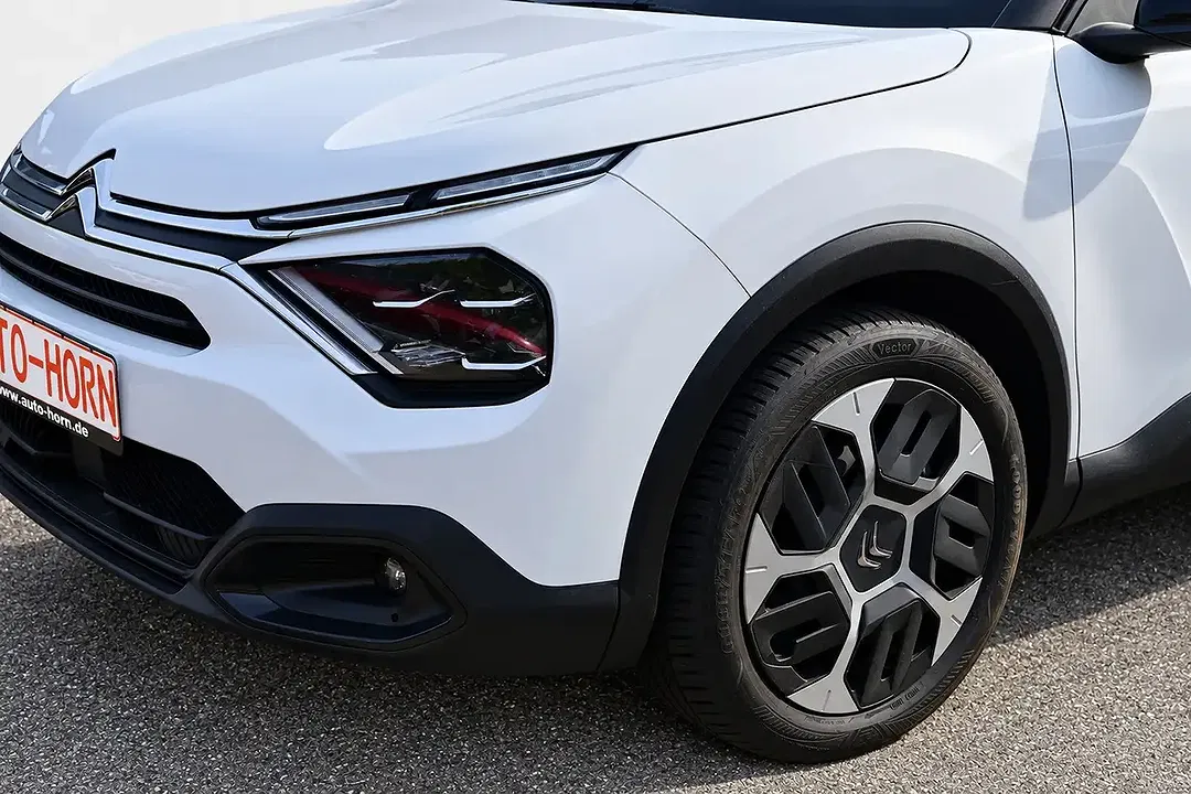 Citroen C4 - Thumbnail 3