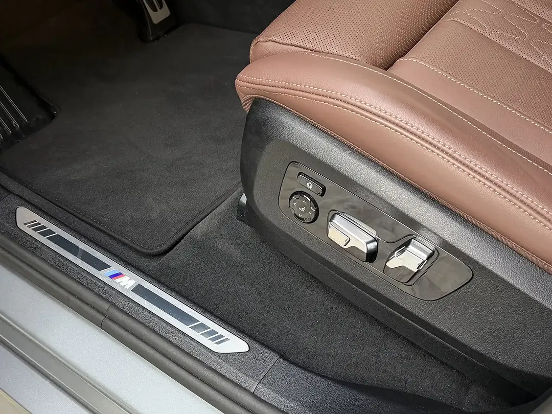 BMW X5 - Thumbnail 14