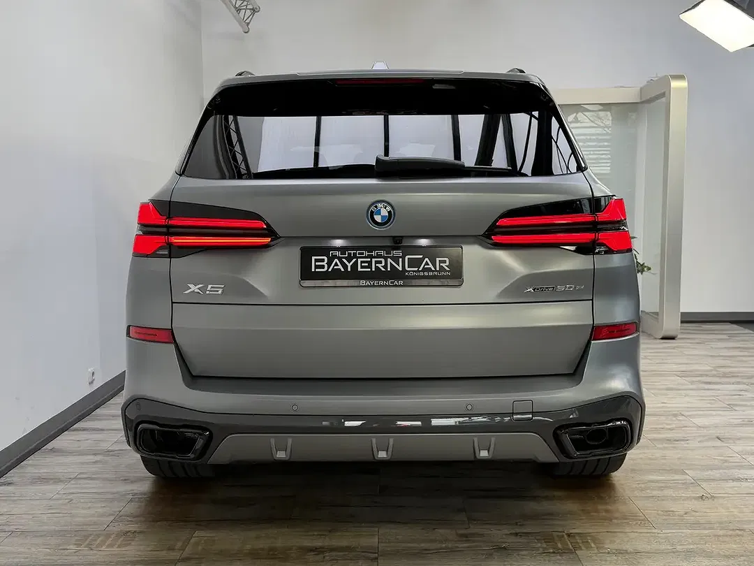 BMW X5 - Thumbnail 5
