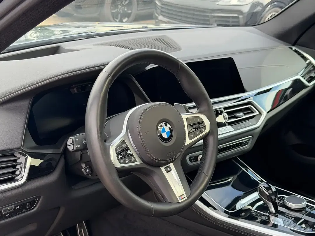 BMW X5 - Thumbnail 10