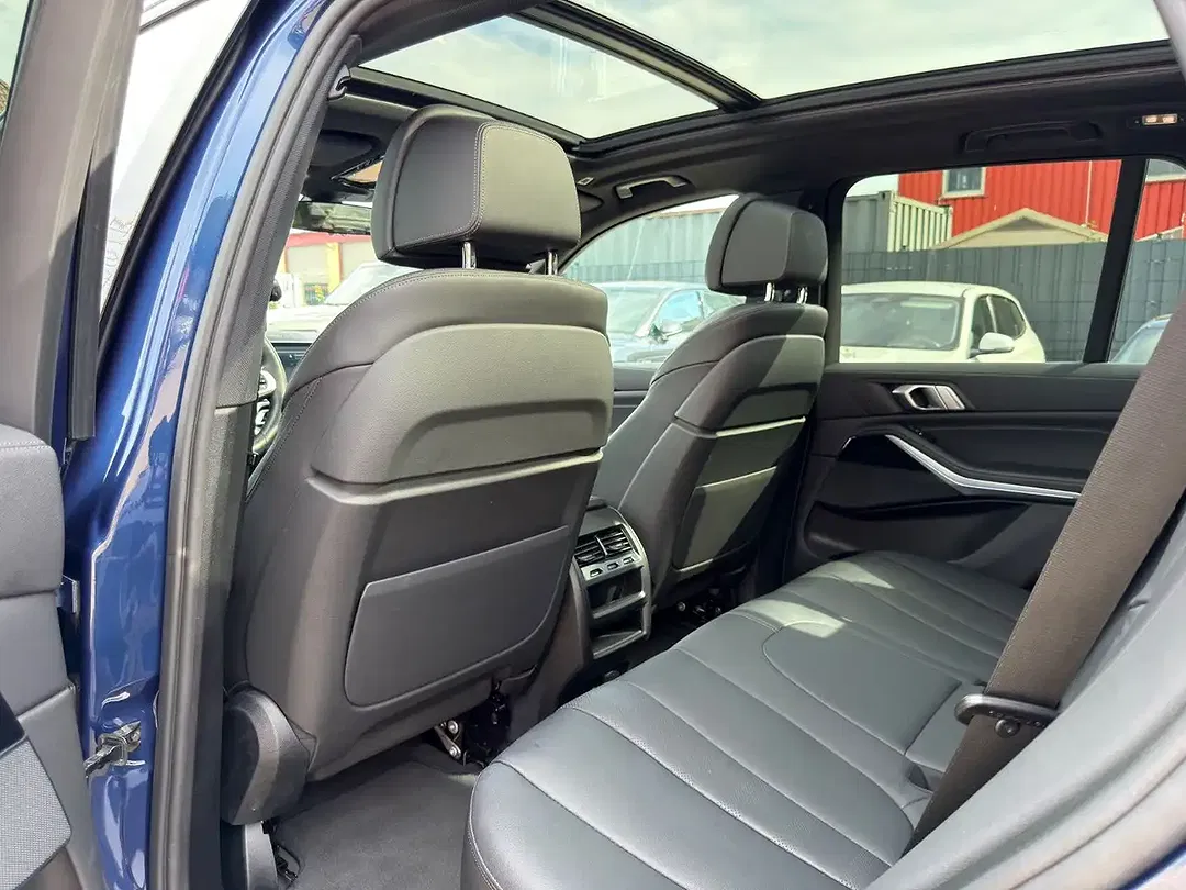 BMW X5 - Thumbnail 15