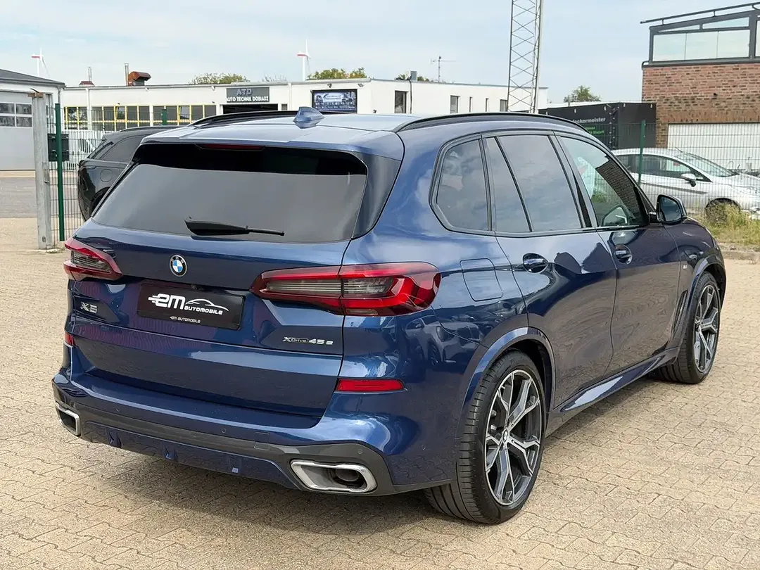BMW X5 - Thumbnail 6