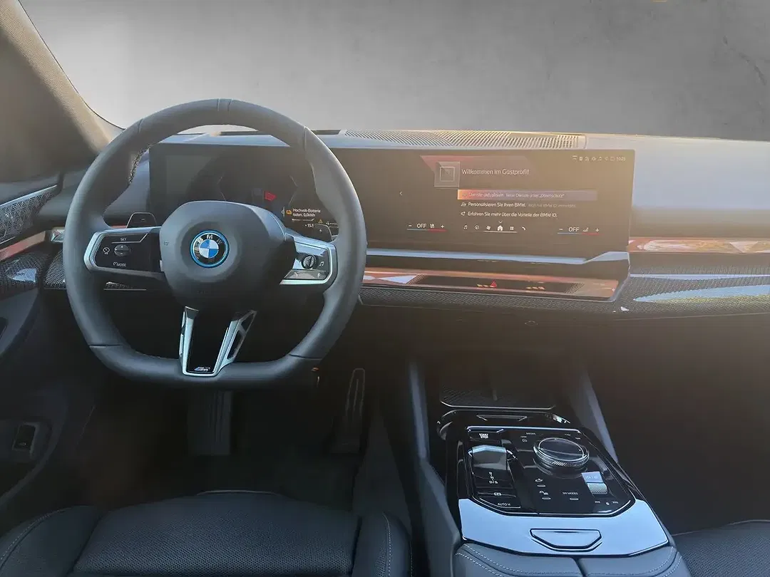 BMW 550 - Thumbnail 14