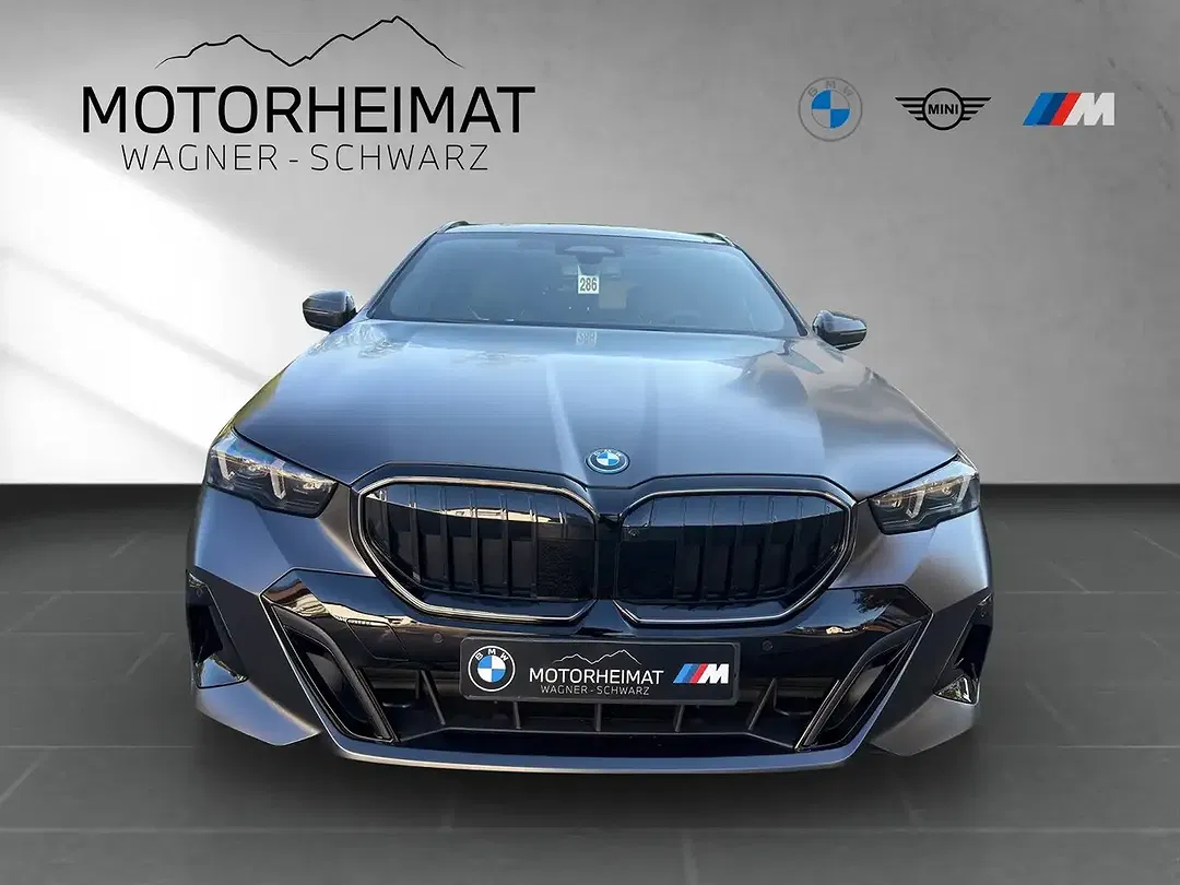 BMW 550 - Thumbnail 3