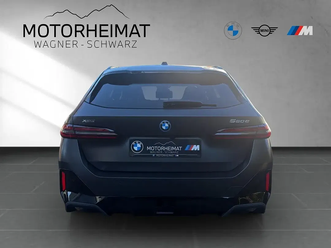 BMW 550 - Thumbnail 6