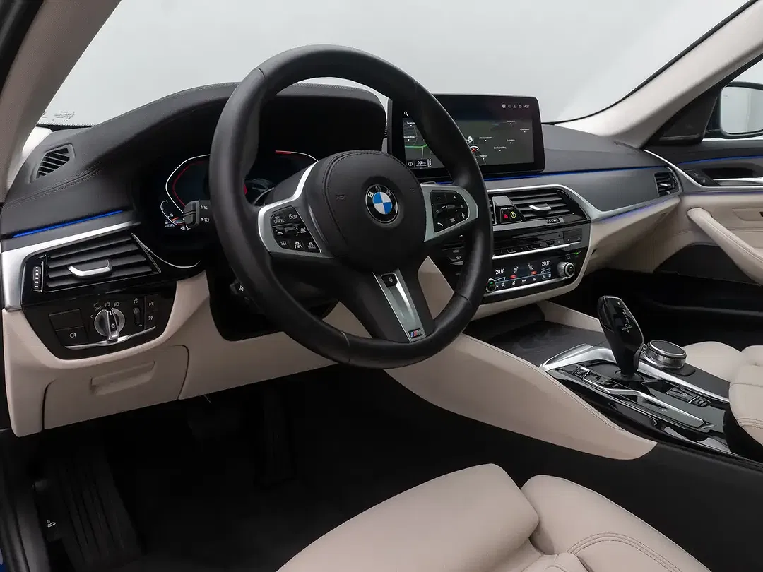 BMW 530 - Thumbnail 22