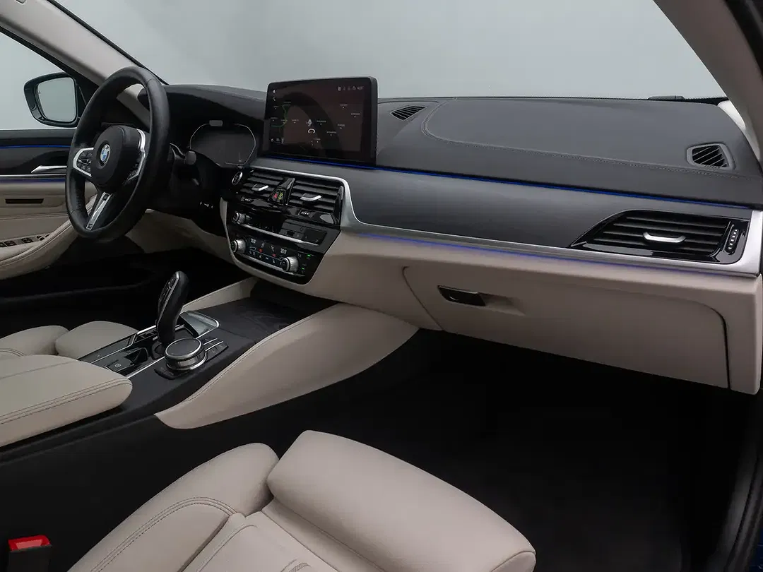 BMW 530 - Thumbnail 25