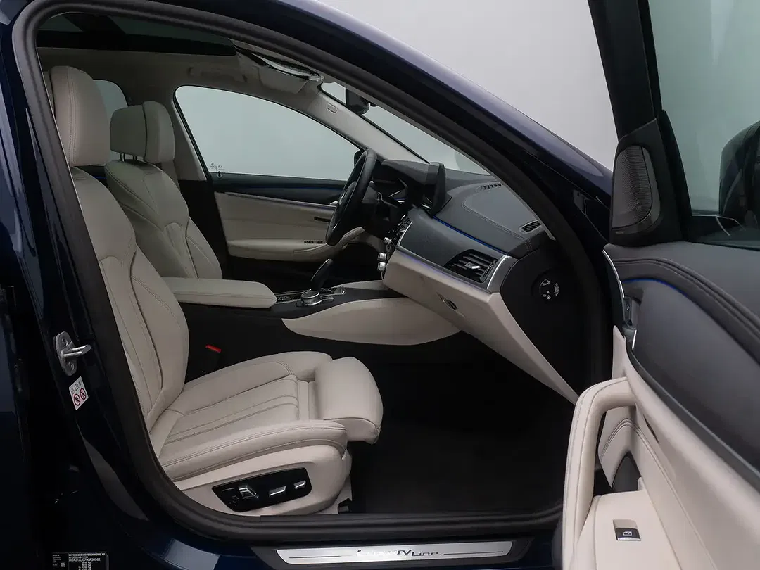 BMW 530 - Thumbnail 26