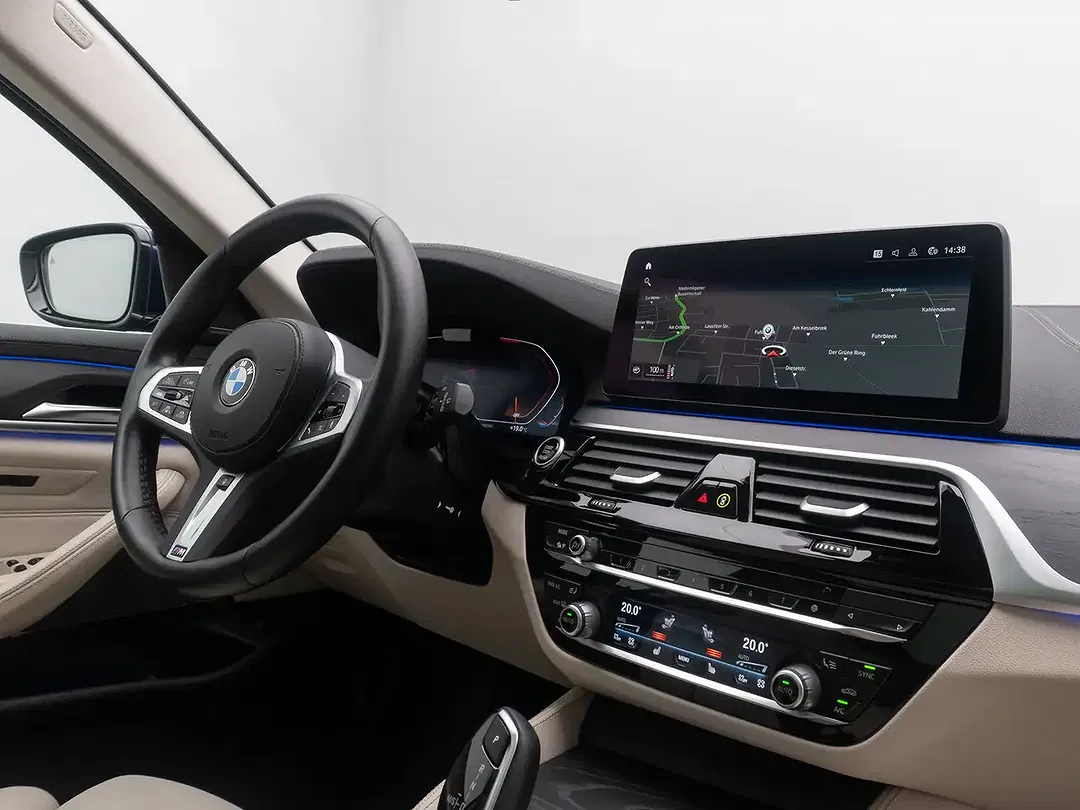 BMW 530 - Thumbnail 40