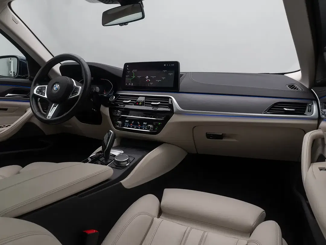 BMW 530 - Thumbnail 43