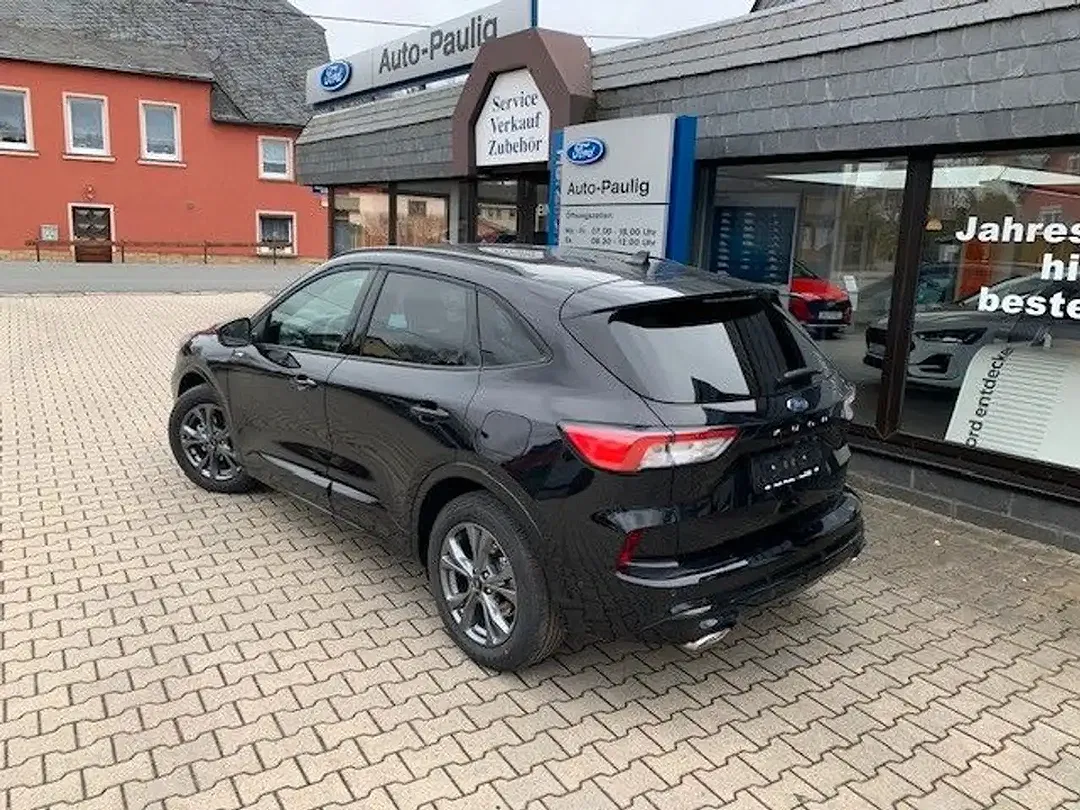 Ford Kuga - Thumbnail 3