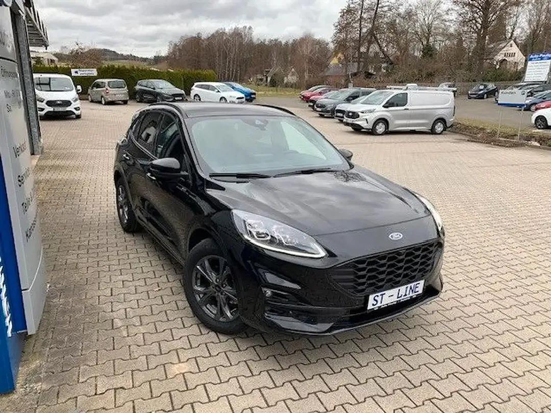 Ford Kuga - Thumbnail 4