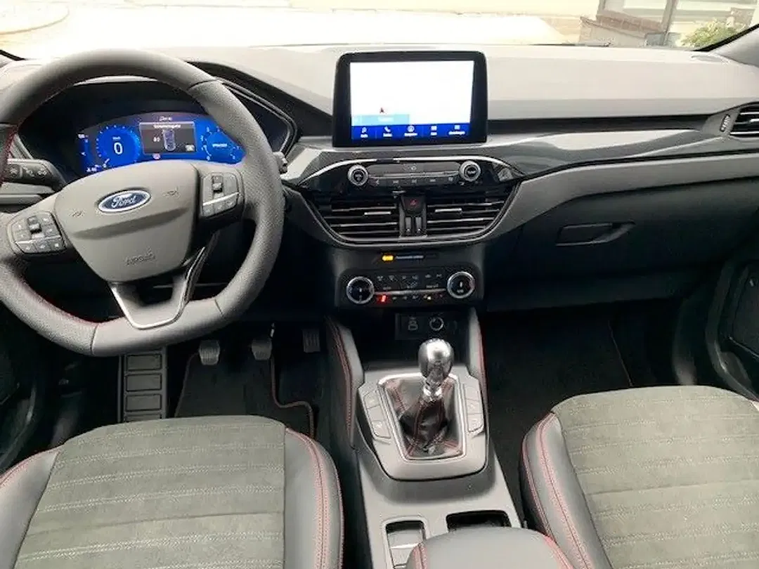 Ford Kuga - Thumbnail 8