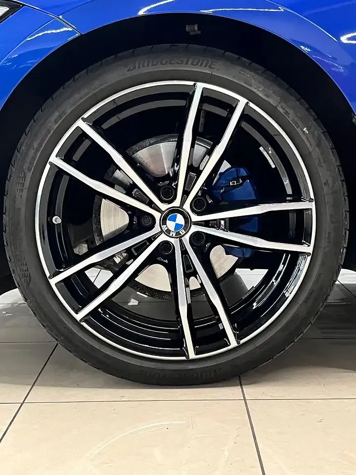 BMW 320 - Thumbnail 11