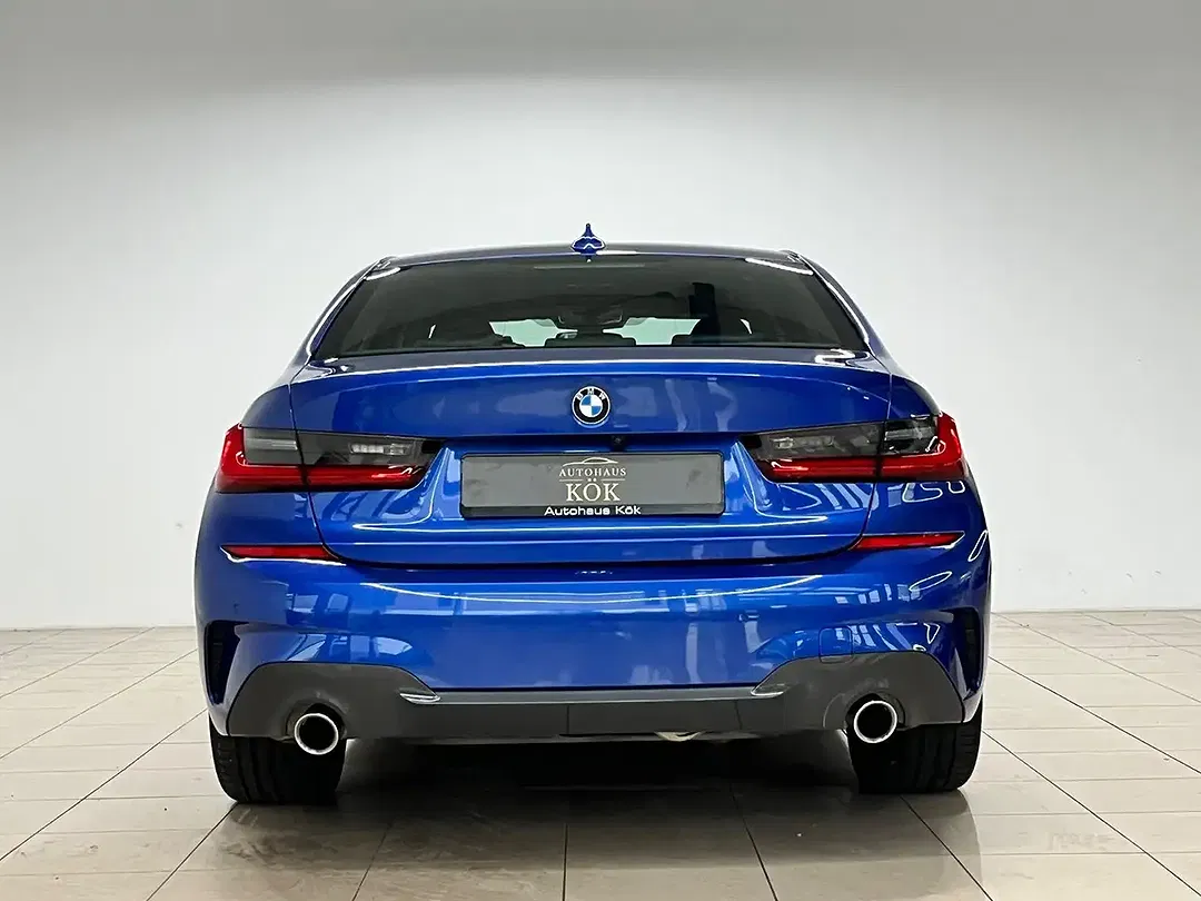 BMW 320 - Thumbnail 7
