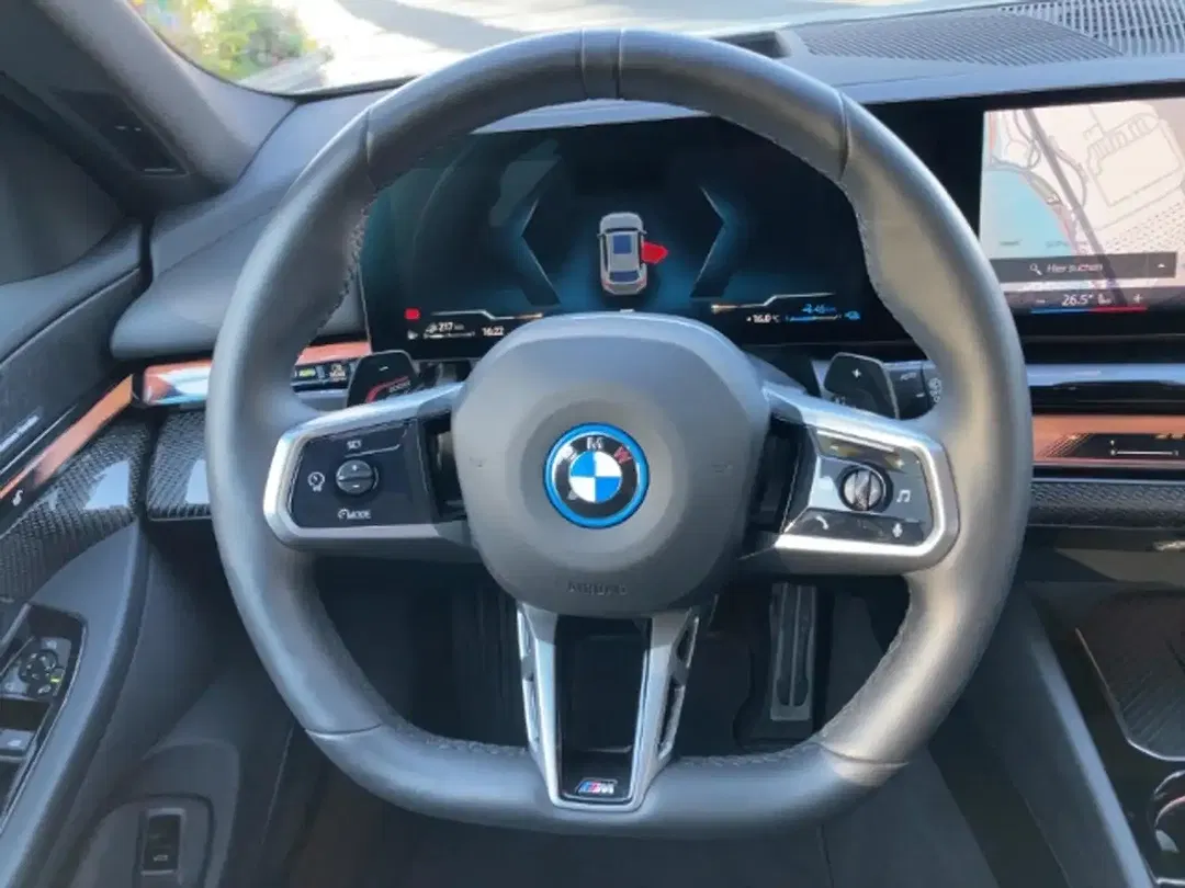 BMW 530 - Thumbnail 9