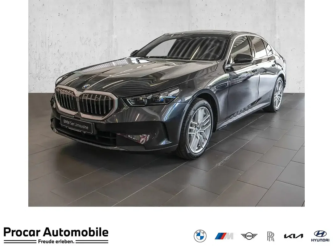 BMW 540 - Afbeelding 1