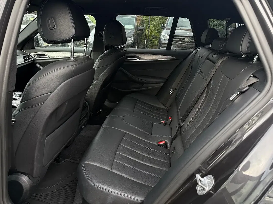 BMW 520 - Thumbnail 13