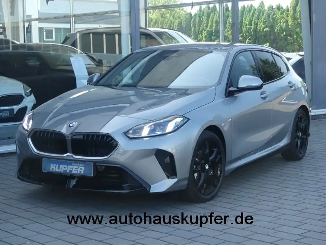 BMW 120 - Thumbnail 1