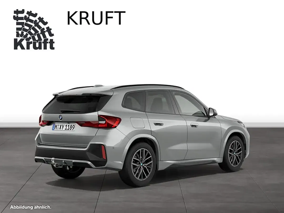 BMW X1 - Thumbnail 3