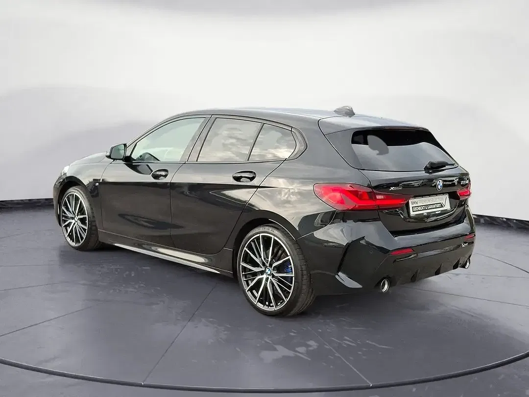 BMW 120 - Thumbnail 4