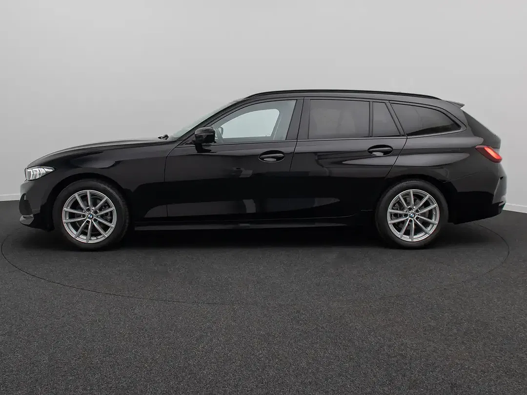 BMW 318 - Thumbnail 11