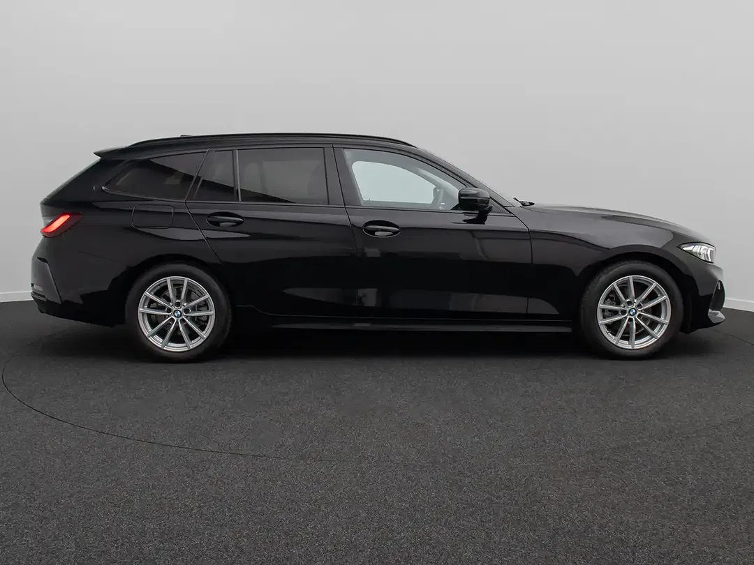 BMW 318 - Thumbnail 5