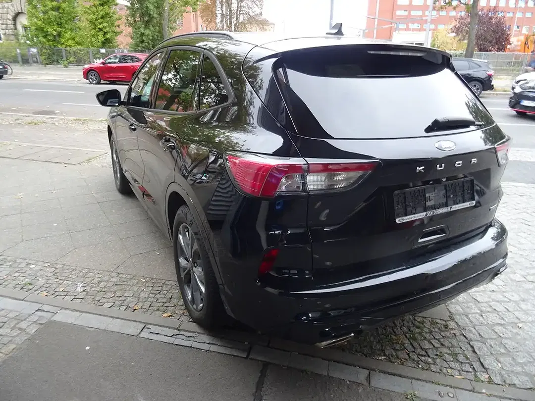 Ford Kuga - Thumbnail 5