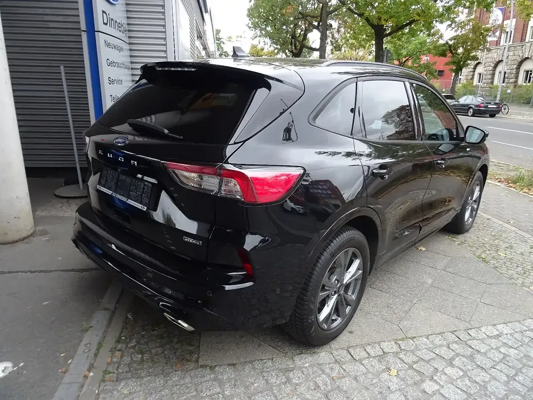 Ford Kuga - Thumbnail 6