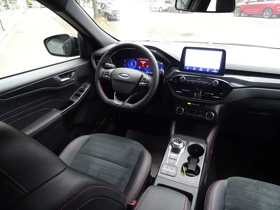 Ford Kuga - Thumbnail 9