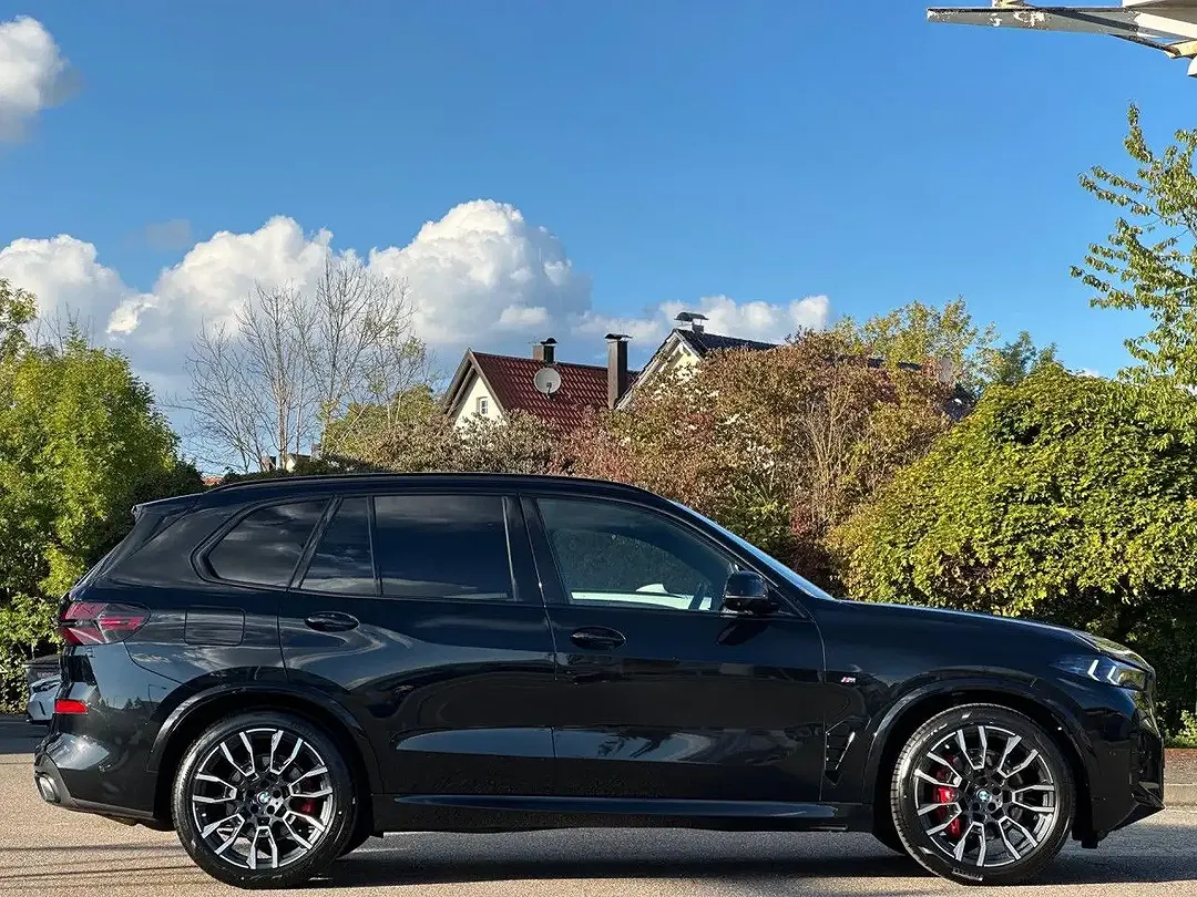 BMW X5 - Thumbnail 4