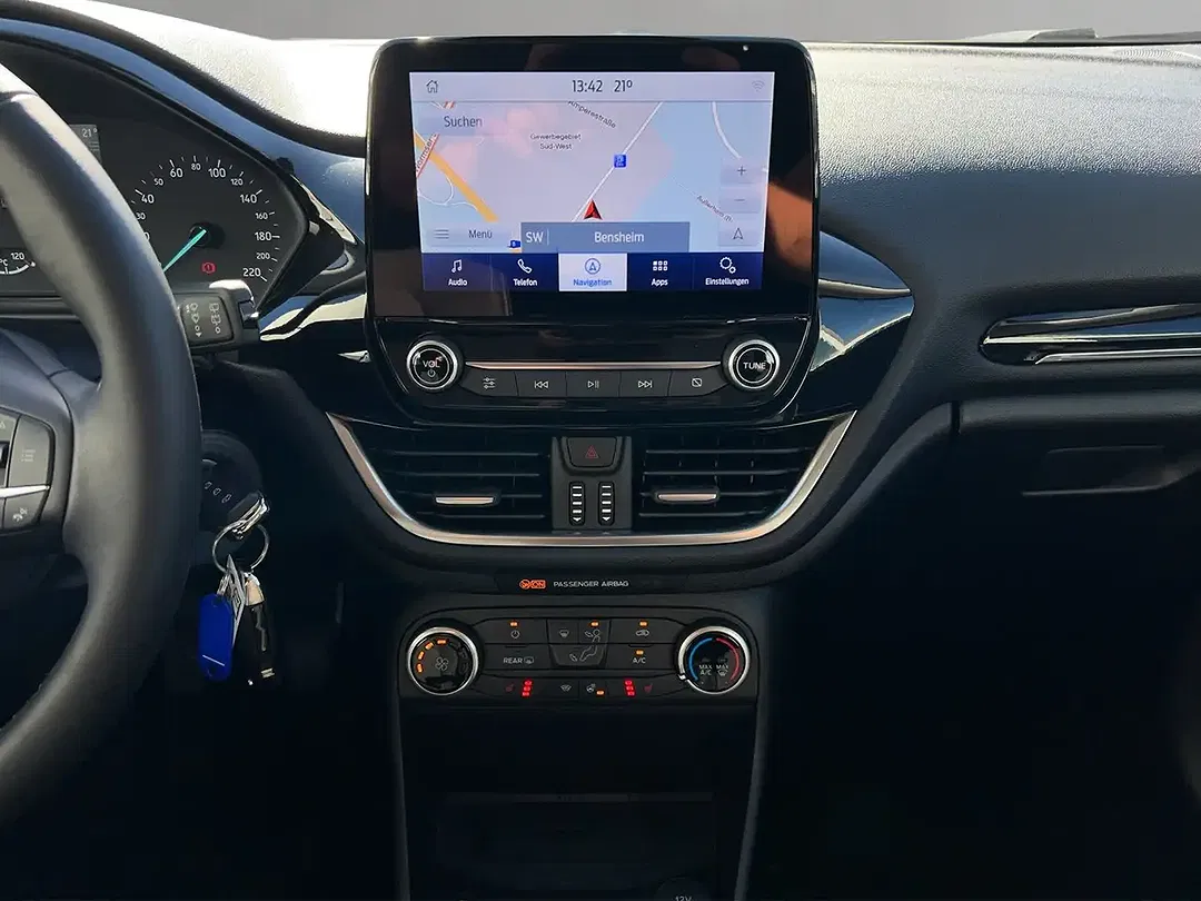 Ford Fiesta - Thumbnail 12