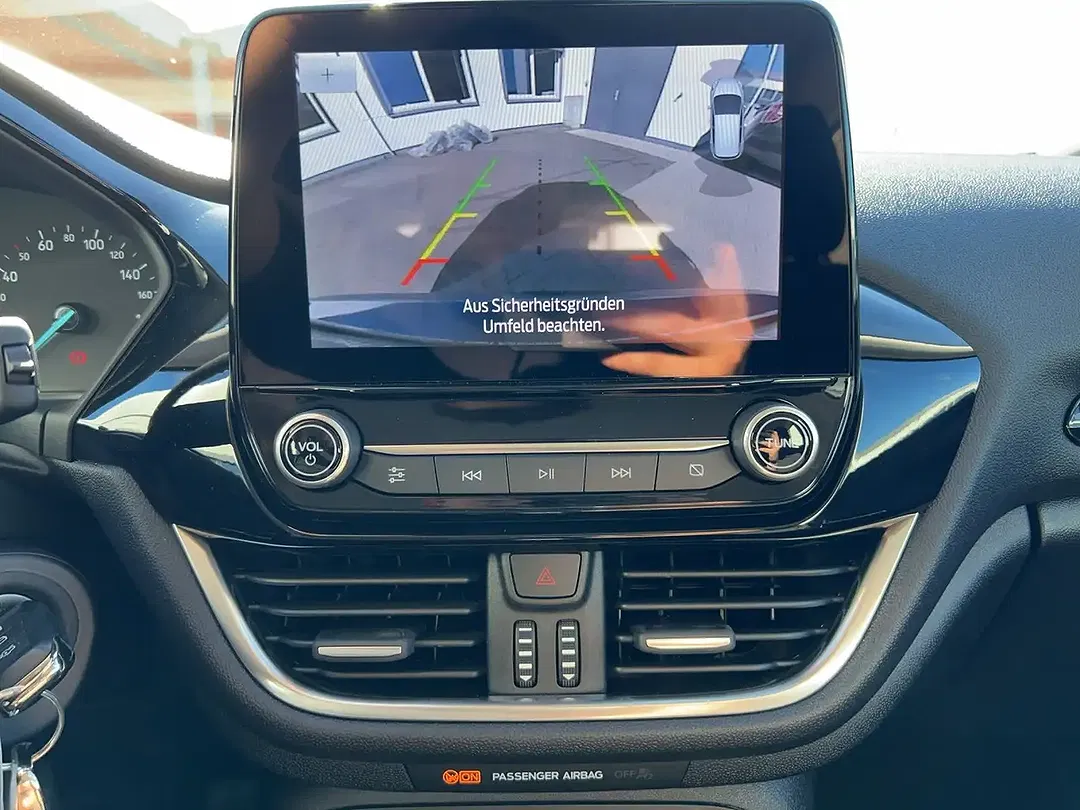 Ford Fiesta - Thumbnail 13