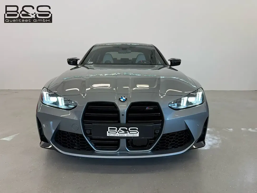 BMW M3 - Thumbnail 4