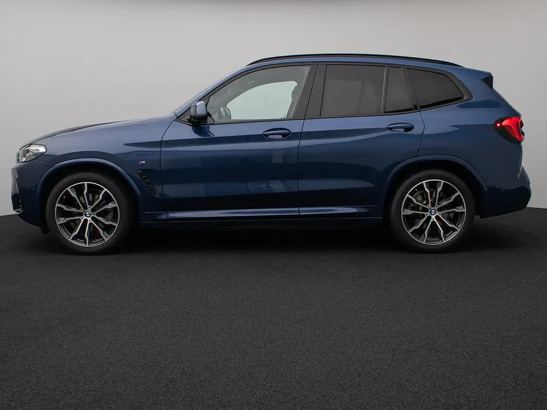 BMW X3 - Thumbnail 11