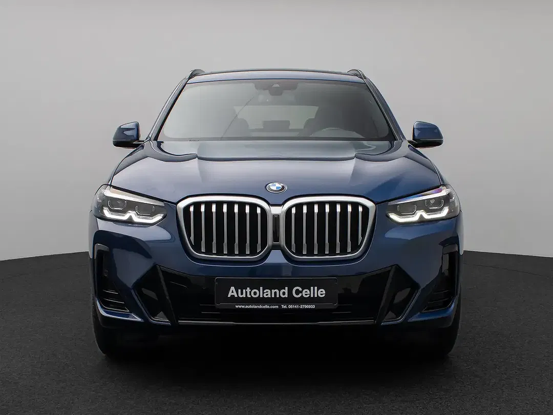 BMW X3 - Thumbnail 2