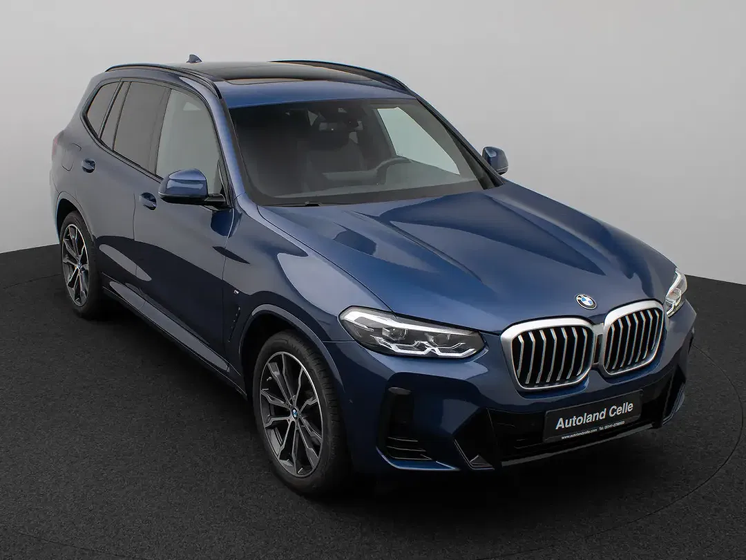 BMW X3 - Thumbnail 3