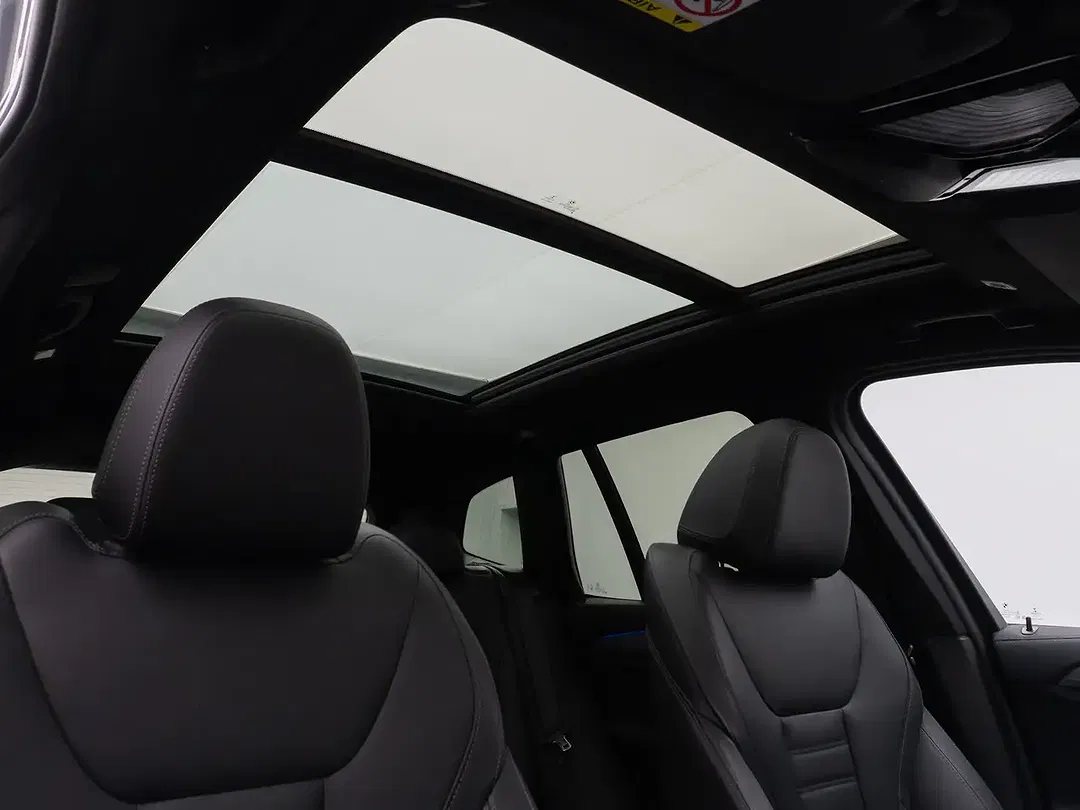 BMW X3 - Thumbnail 30