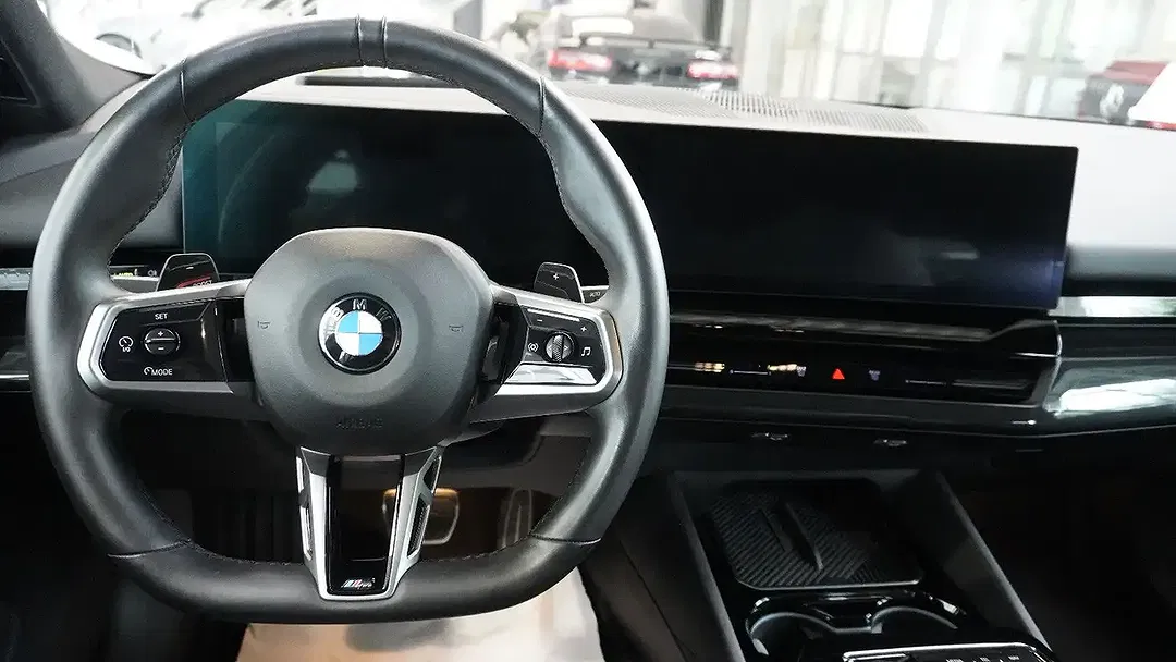 BMW 540 - Thumbnail 10