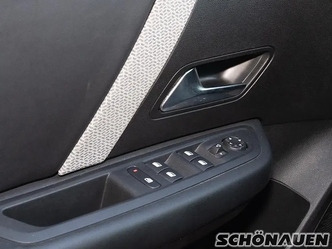 Citroen C4 - Thumbnail 5