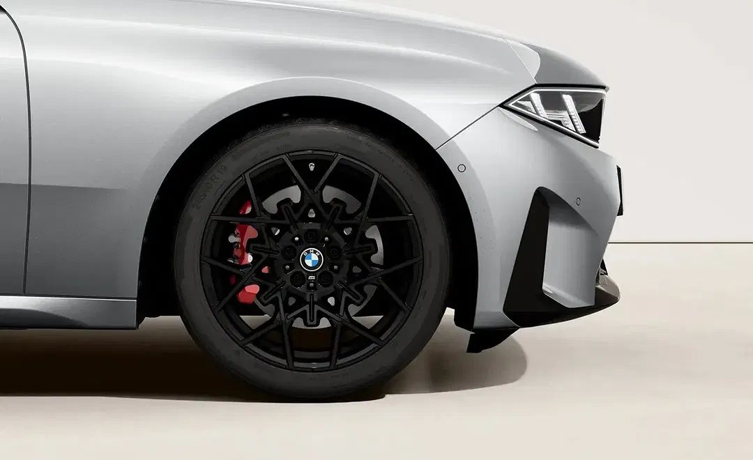 BMW 320 - Thumbnail 5